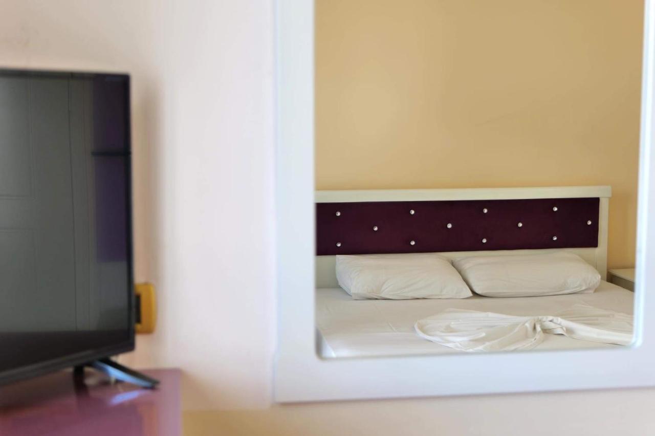 Hotel Erdano Sarandë 외부 사진