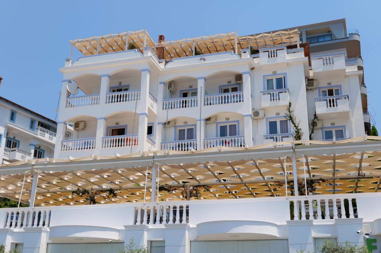 Hotel Erdano Sarandë 외부 사진