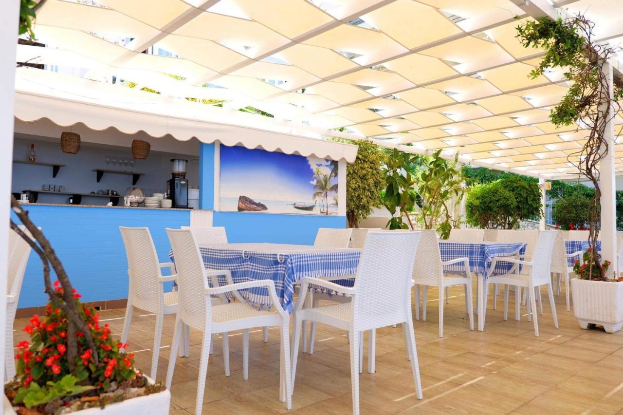 Hotel Erdano Sarandë 외부 사진