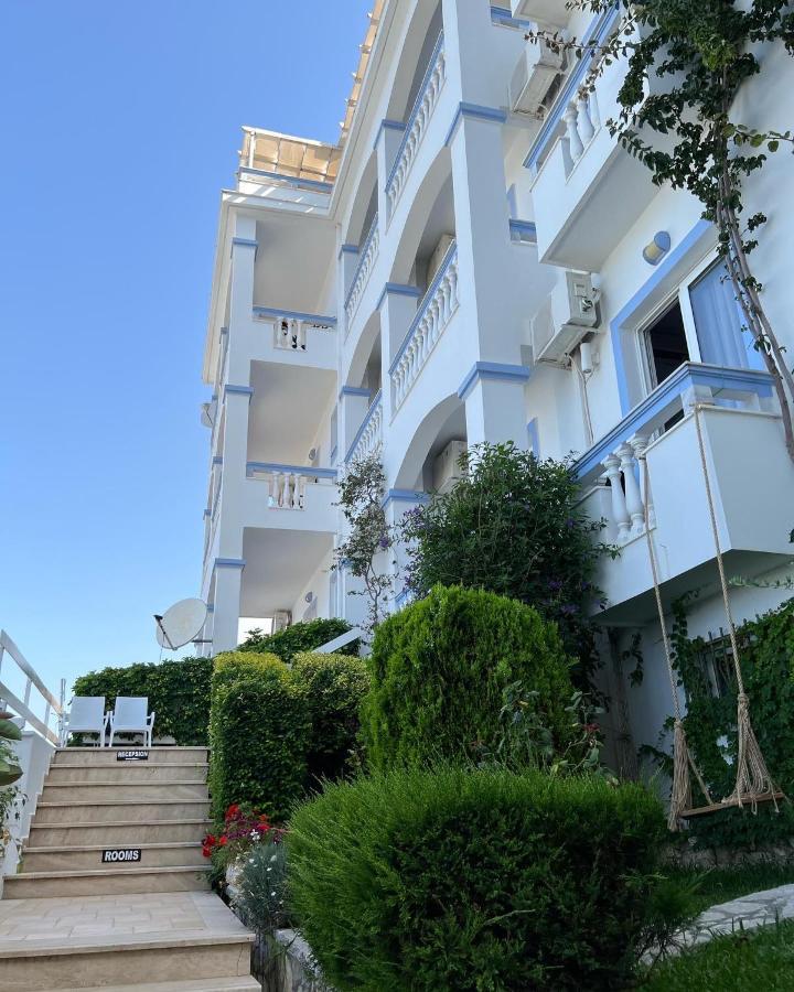 Hotel Erdano Sarandë 외부 사진